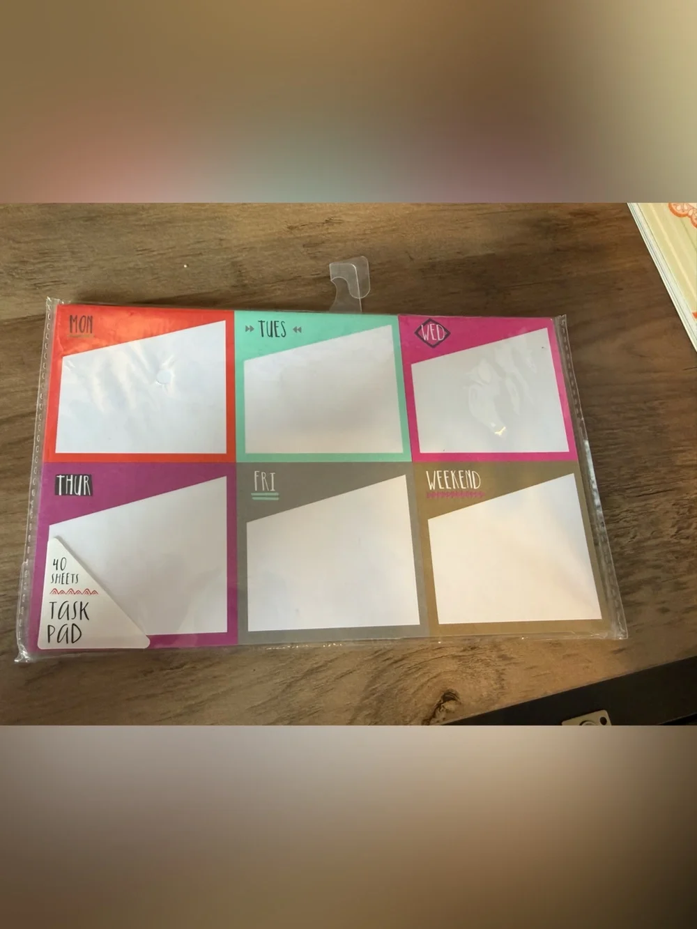 Weekly Task Pad - Multicolor Sticky Note Planner